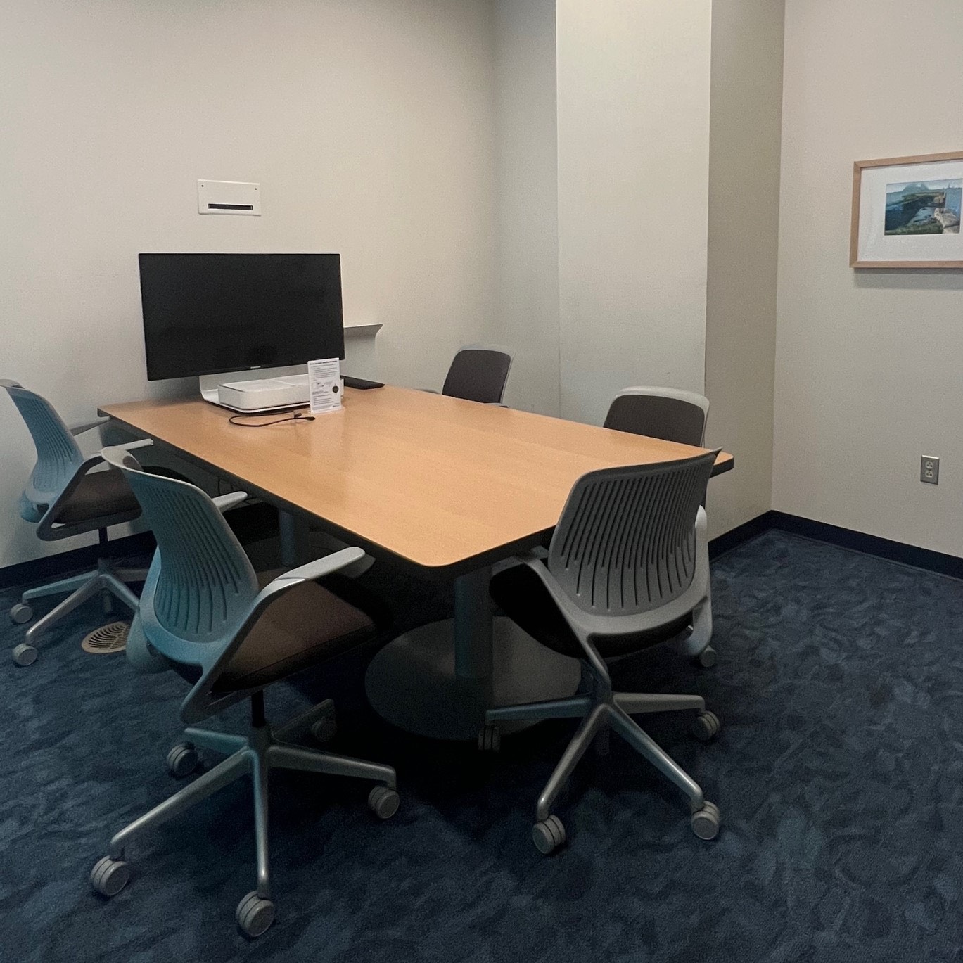 Photo of a Digital Collaboration Room